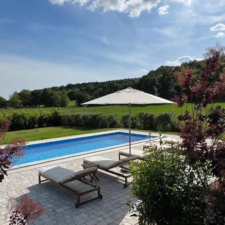 Kali Kuetyue 別荘 Balatonhenye