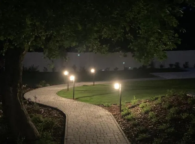 Kali Kuetyue Ferienhaus Balatonhenye