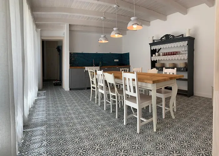 Káli Kütyü * Balatonhenye